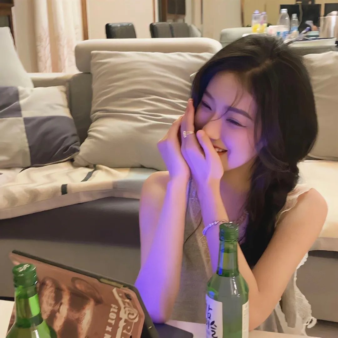 蜡笔小新:小白的屁屁炸弹
